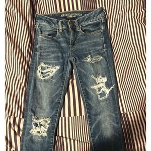 Ripped Mid-Wash Jeggings